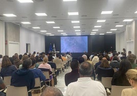 Un momento de las sesiones del congreso, este jueves, en Infecar.