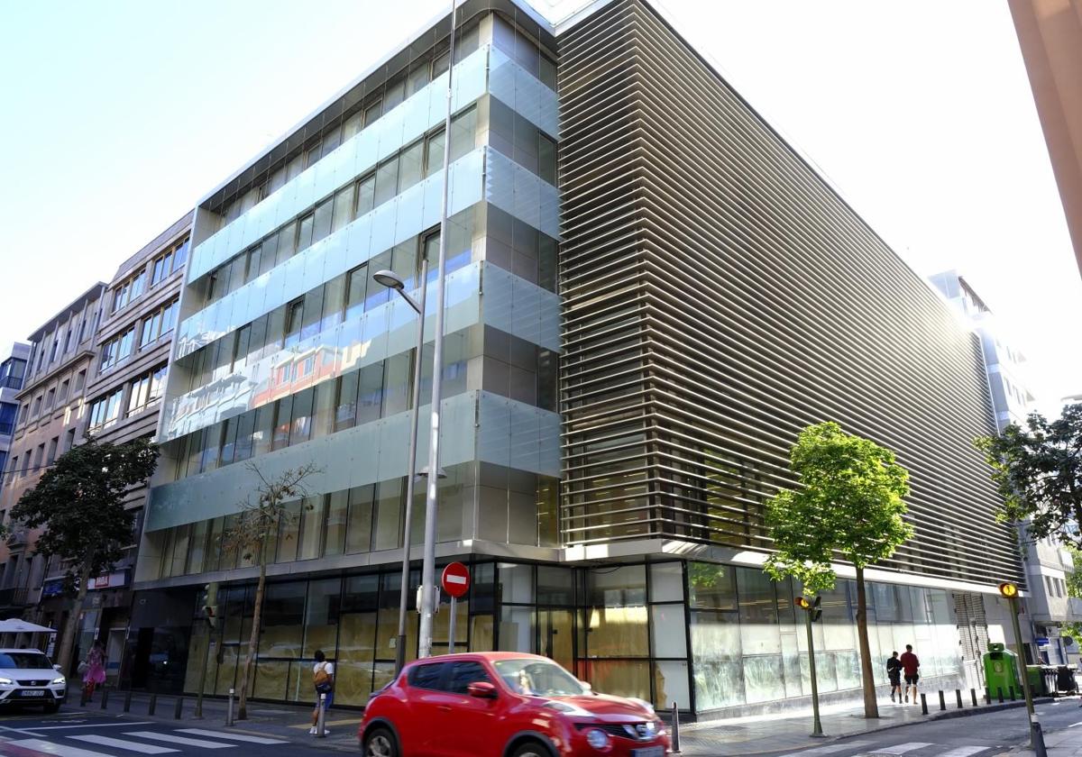 Caso Koldo: el juez imputa al empresario de la obra fallida del antiguo cine Royal