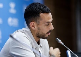 Manu Molina, emocionado en su despedida.