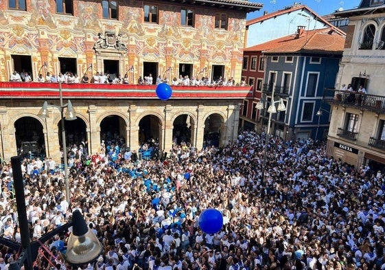 Los durangueses se reunirán en la plaza del Ayuntamiento en el inicio de las fiestas.