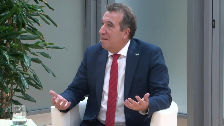 Coloquio 'Formando jóvenes emprendedores' como presentación STARTInnova Araba