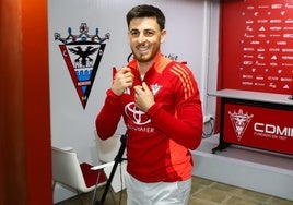 Alberto Reina se encuentra 'entre algodones'.