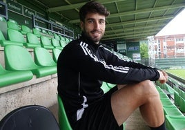 Marcos Bustillo, jugador con más minutos del Sestao River, en Las Llanas.