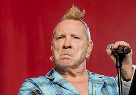 Lydon, con uno de sus característicos gestos.