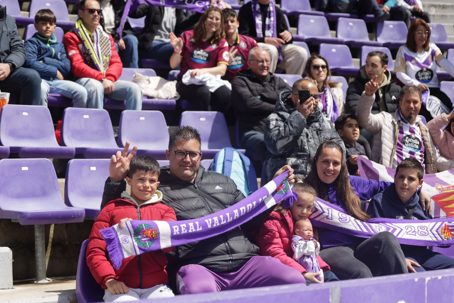Búscate en la grada del Real Valladolid - Osasuna (1/4)
