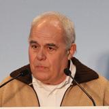 Luis Santos González.