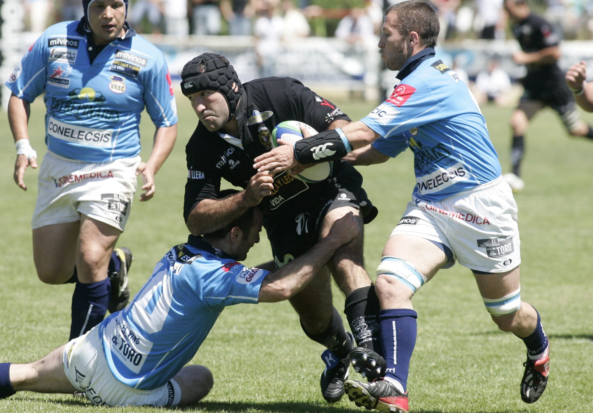 Imágenes de la final de la Copa del Rey entre el Cetransa UEMC El Salvador y el VRAC Quesos Entrepinares en 2006