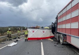 Los servicios de emergencia trabajan en la tragedia de Iznalloz.