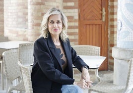 Mariola Hoyos, en el Mercado de Colón, donde tiene lugar la entrevista, un lugar que frecuenta a menudo..