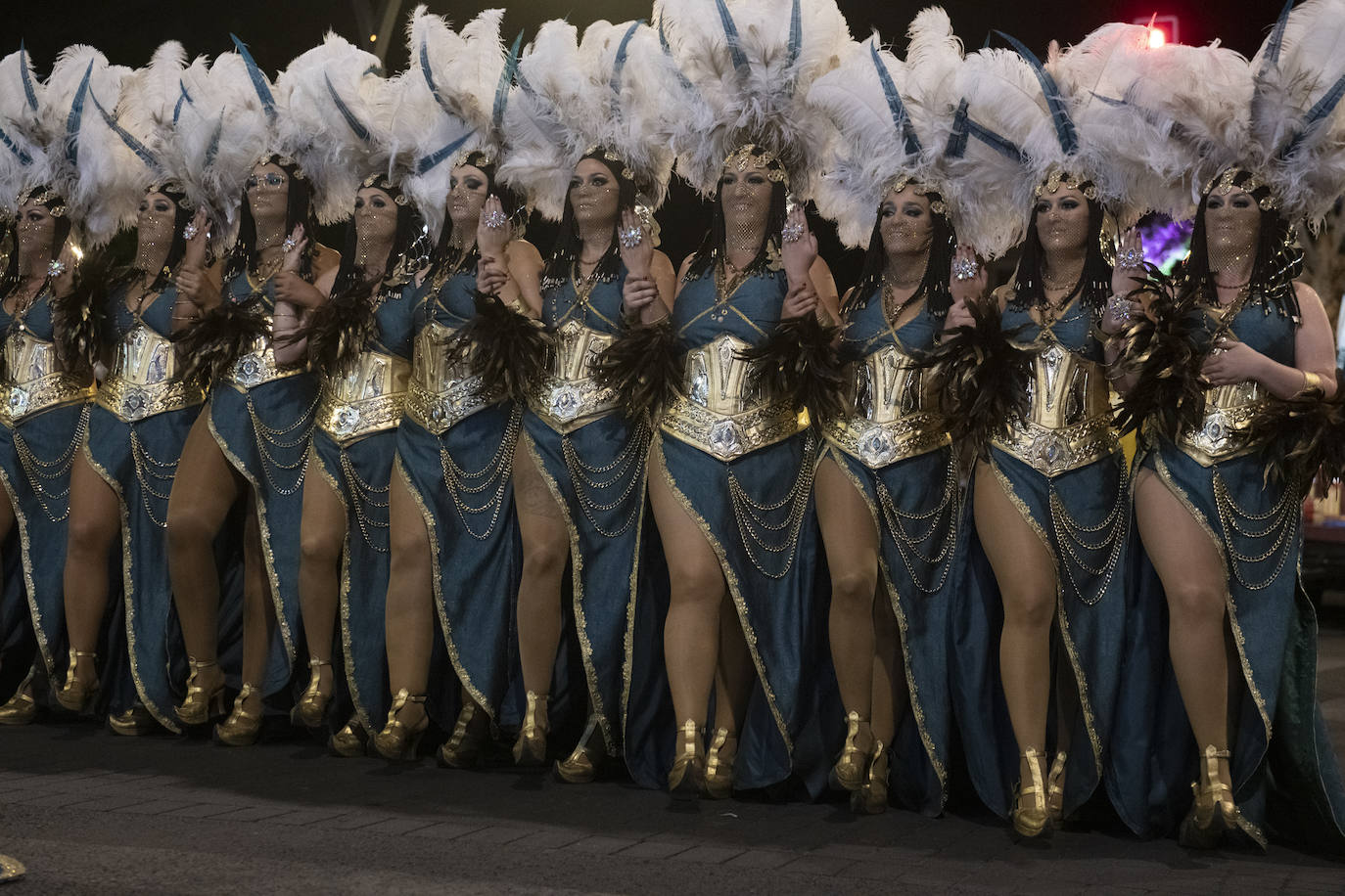 El gran desfile de Moros y Cristianos en Murcia, en imágenes