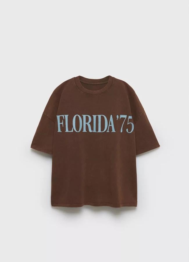 Imagen - Camiseta básica con mensaje de Zara Z3D (15,95 euros).