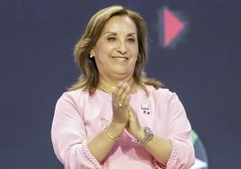 El Rolex de 19.000 dólares y la colección de joyas que ponen en entredicho a la presidenta de Perú