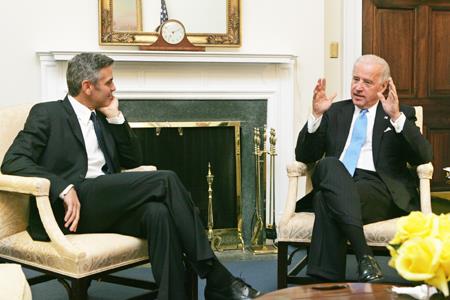Cuidado Biden, has enfadado a George Clooney