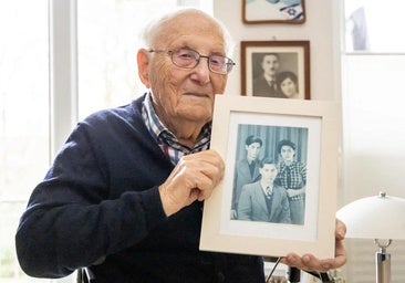 Un superviviente del Holocausto devuelve su condecoración por el voto unido de conservadores y ultraderecha