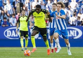 El Betis remonta al Espanyol y rompe la muralla impuesta por Joan García
