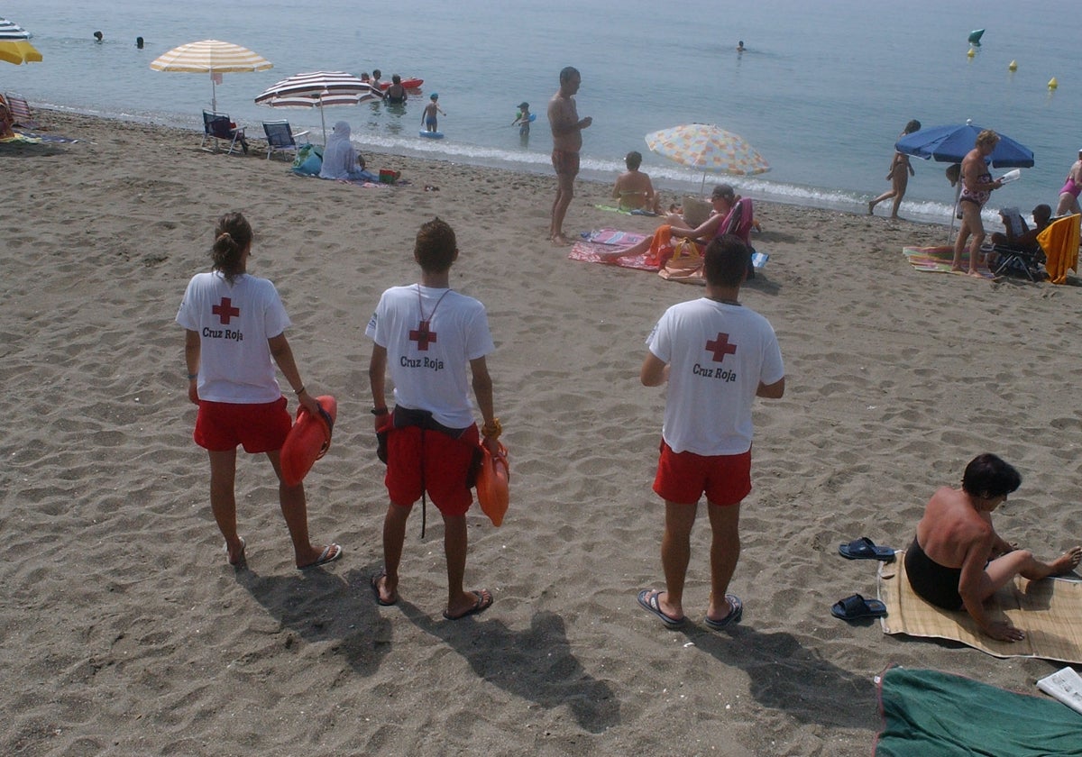 When will the lifeguards be on duty on Marbella's bustling beaches this year?