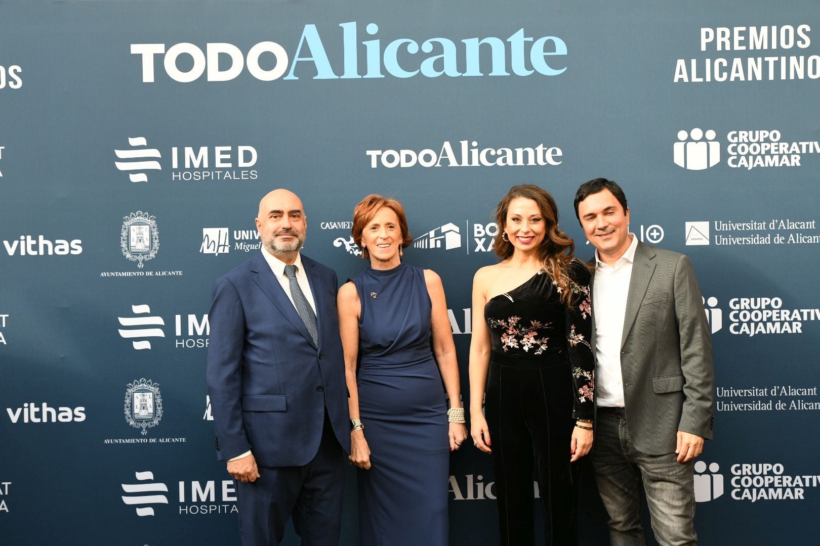 Así ha sido el &#039;photocall&#039; de los Premios Alicantinos 2024
