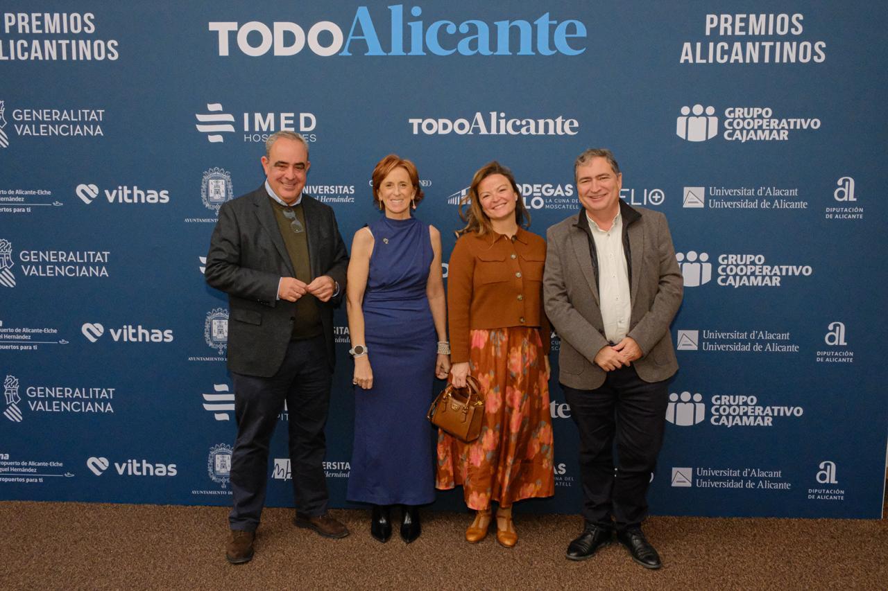 Así ha sido el &#039;photocall&#039; de los Premios Alicantinos 2024