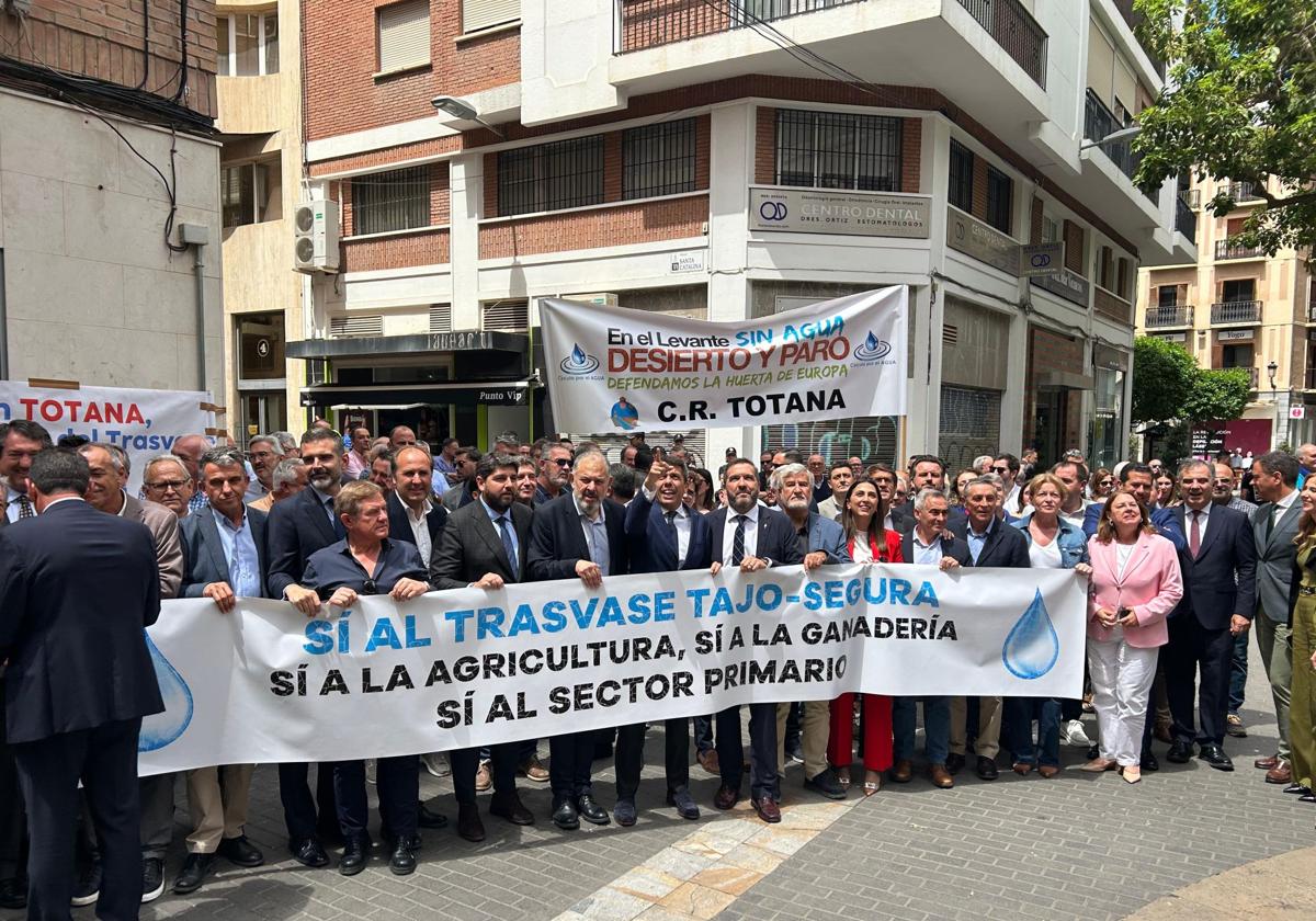 Frente común alicantino para frenar el enésimo recorte del trasvase Tajo-Segura