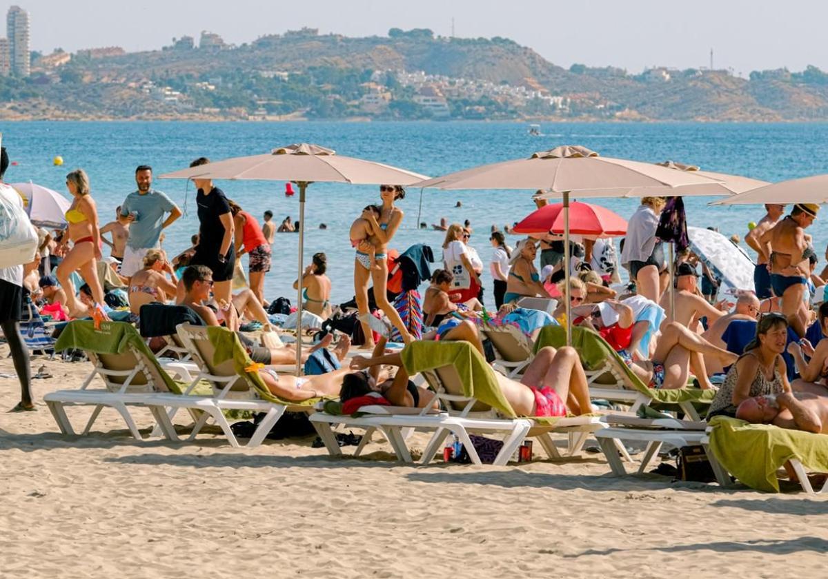 Playa del Postiguet, en Alicante.