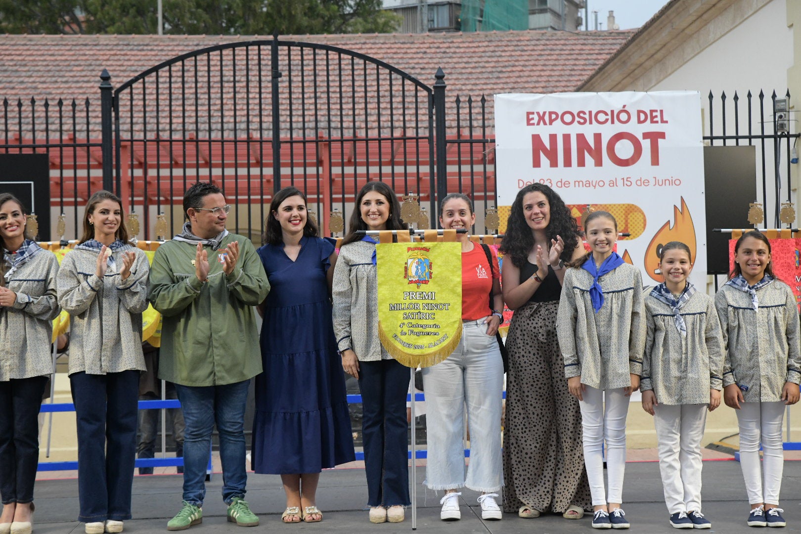 La entrega de premios de la exposición del ninot, en imágenes